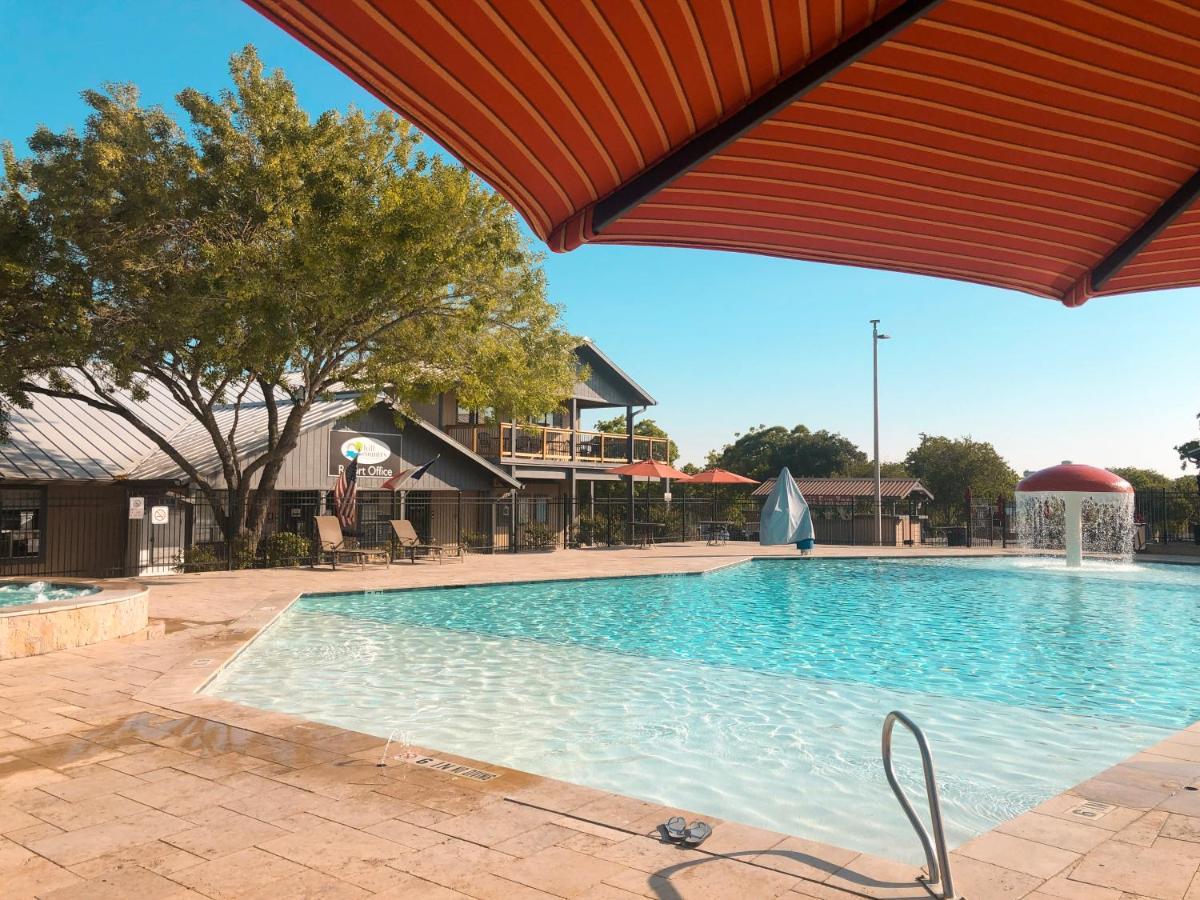Hotel Sun Retreats Texas Hill Country à New Braunfels Extérieur photo