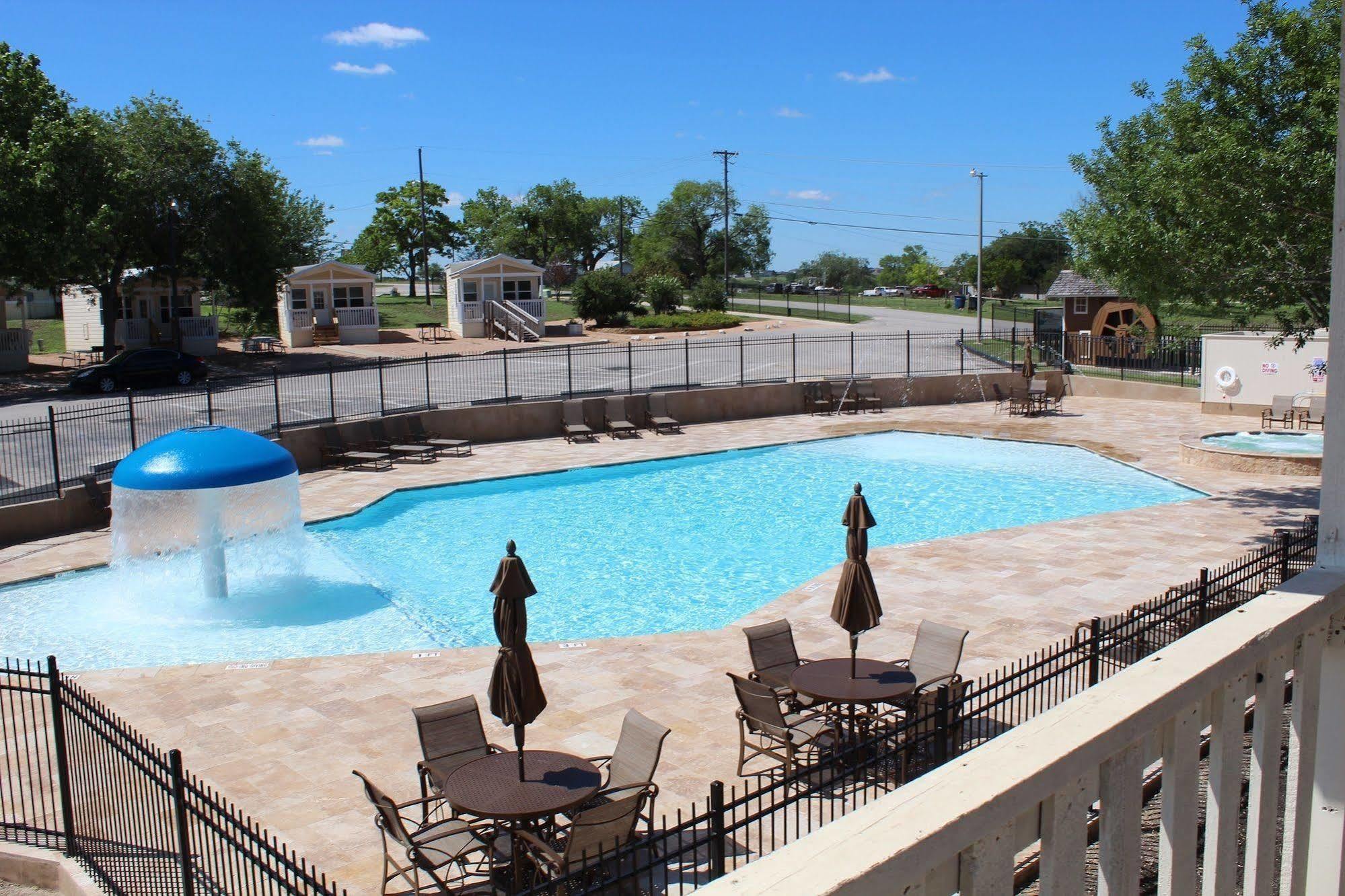 Hotel Sun Retreats Texas Hill Country à New Braunfels Extérieur photo